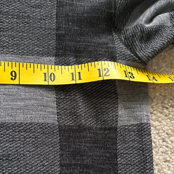 Athleta Buffalo Check Remarkawool Turtleneck Black Heather Gray Small Ski Snow - Picture 5 of 7